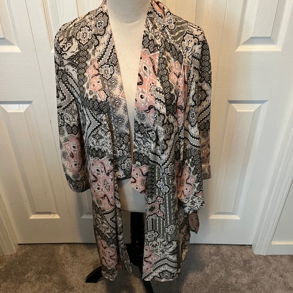 Tahari Jackets & Blazers - Tahari size L/XL kaftan